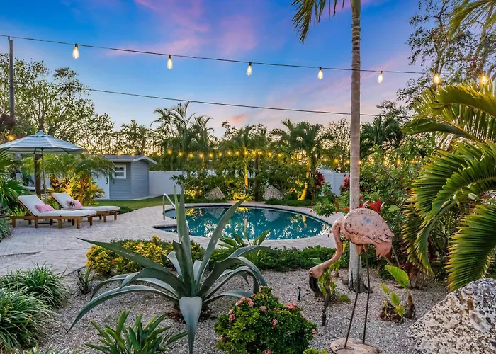 Flamingo Royale Beach Luxury Resort